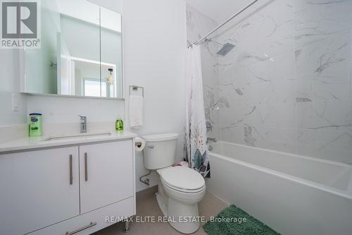 Ph 10 - 105 Oneida Crescent, Richmond Hill, ON - Indoor Photo Showing Bathroom