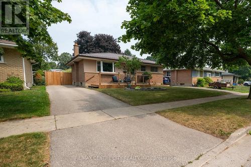366 HUDSON DRIVE  London East (East I), ON N5V 1E6