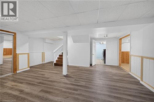 21 Springgarden Crescent, Hamilton, ON - Indoor Photo Showing Other Room