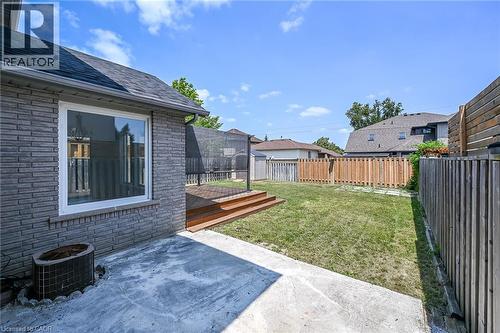 21 Springgarden Crescent, Hamilton, ON - Outdoor