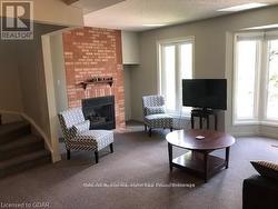 3 - 302 COLLEGE AVENUE W Guelph (Dovercliffe Park/Old University), ON N1G 4T6