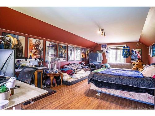 87 Dexter Cres, Lincoln, NB 