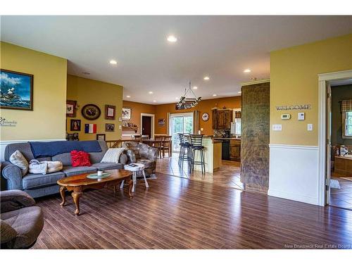 87 Dexter Cres, Lincoln, NB 