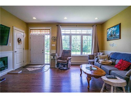 87 Dexter Cres, Lincoln, NB 