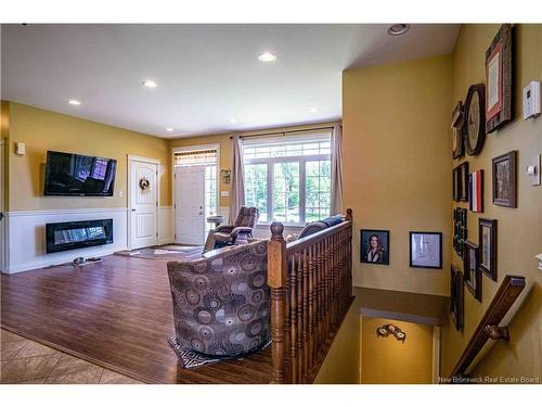 87 Dexter Cres, Lincoln, NB 