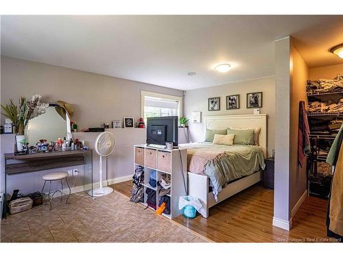 87 Dexter Cres, Lincoln, NB 