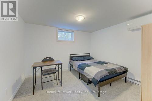 Basement (unit 2) bedroom 2 - original image - 136 Dunsmere Drive, Kitchener, ON - Indoor Photo Showing Bedroom
