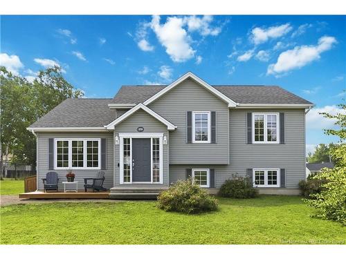 378 Leblanc Rd, Dieppe, NB 