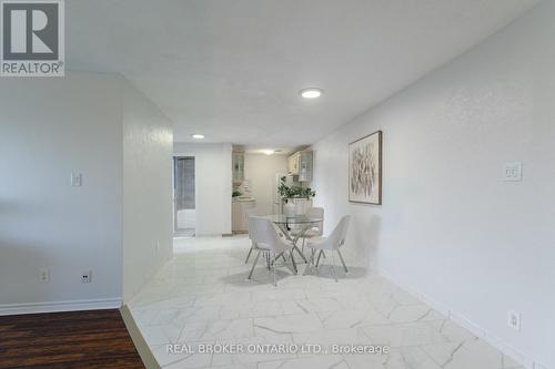 202 - 893 Concession Street, Hamilton, ON - Indoor
