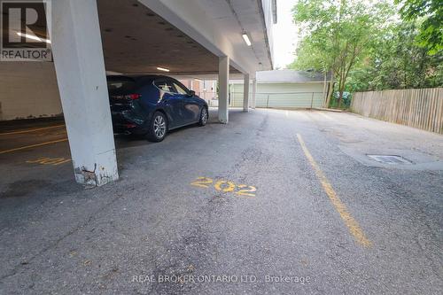202 - 893 Concession Street, Hamilton, ON - Outdoor
