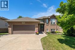 3883 Aristotle CRESCENT Windsor, ON N9G 2N9