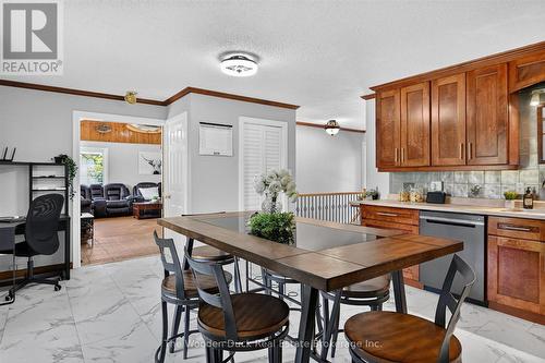 20 Vollering Road, Otonabee-South Monaghan, ON - Indoor Photo Showing Dining Room