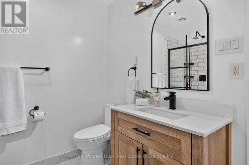20 Vollering Road, Otonabee-South Monaghan, ON - Indoor Photo Showing Bathroom