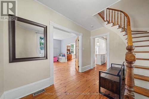 98 Drummond Street E, Perth, ON - Indoor Photo Showing Other Room