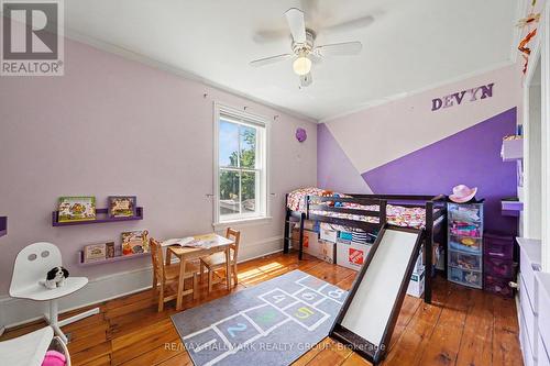 98 Drummond Street E, Perth, ON - Indoor Photo Showing Bedroom