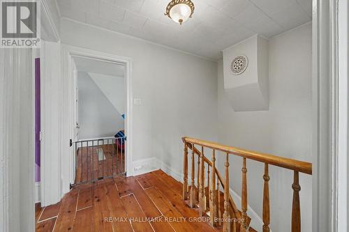 98 Drummond Street E, Perth, ON - Indoor Photo Showing Other Room