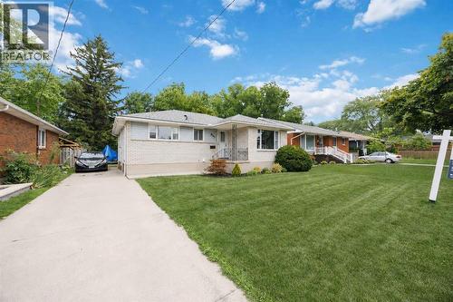 840 Rosedale AVENUE  Sarnia, ON N7V 2A5