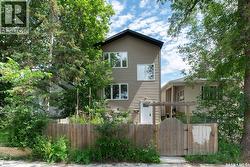 1337 Montague STREET  Regina, SK S4T 3J1