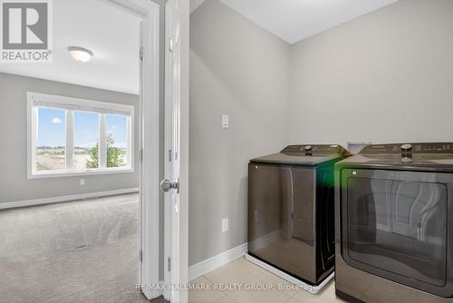 7 Mcphail Road, Carleton Place, ON - Indoor Photo Showing Laundry Room
