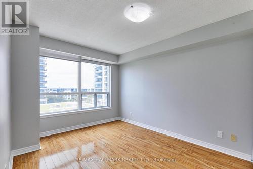 307 - 60 Disera Drive, Vaughan, ON - Indoor Photo Showing Other Room