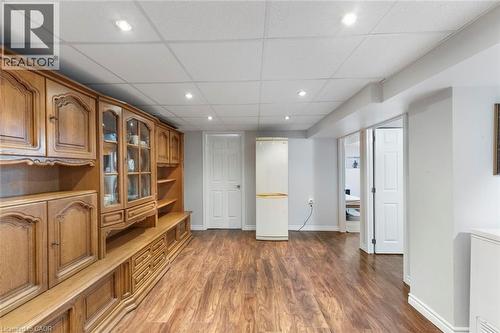 1063 Joan Drive, Burlington, ON - Indoor Photo Showing Other Room