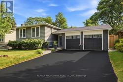 2501 YARMOUTH CRESCENT  Oakville, ON L6L 2M9