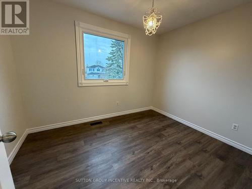 90 Moon Drive, Barrie, ON - Indoor Photo Showing Other Room