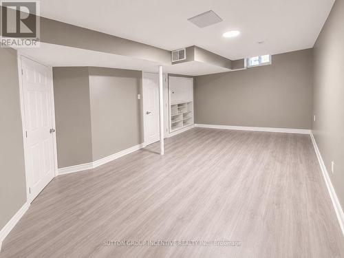 90 Moon Drive, Barrie, ON - Indoor