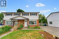 61 BALFOUR Crescent  Kitchener, ON N2C 1Z6