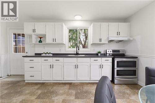 61 Balfour Crescent, Kitchener, ON - Indoor Photo Showing Kitchen