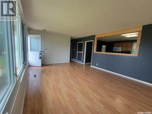 5107 Leader Street, Macklin, SK - Indoor Photo Showing Other Room