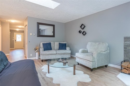 1567 Laura'S Loop, Qualicum Beach, BC 