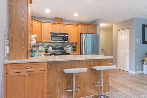 1567 Laura'S Loop, Qualicum Beach, BC 