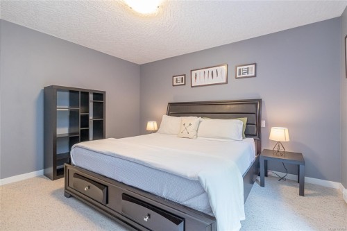 1567 Laura'S Loop, Qualicum Beach, BC 