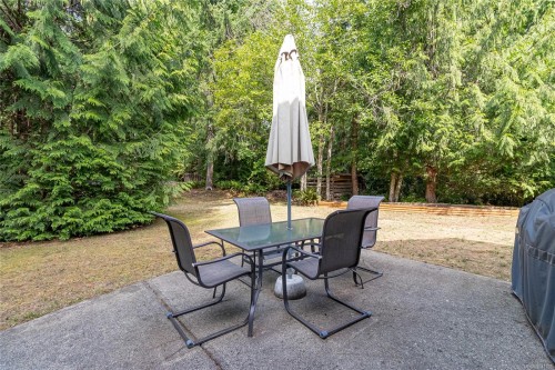 1567 Laura'S Loop, Qualicum Beach, BC 