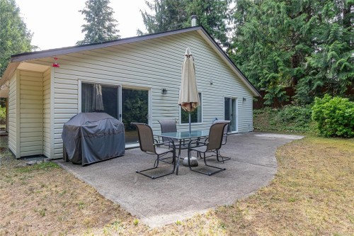 1567 Laura'S Loop, Qualicum Beach, BC 