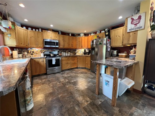 3824 Yellow Point Rd, Nanaimo, BC 