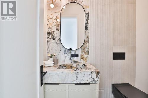 1143 Kane Road, Mississauga, ON - Indoor
