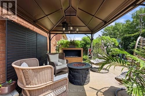 515 Berkindale Drive, Hamilton, ON - Outdoor With Deck Patio Veranda With Exterior