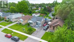99 PONTIAC AVENUE Oshawa, ON L1G 3M1