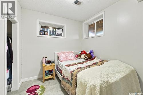 1709 2Nd Avenue N, Saskatoon, SK - Indoor Photo Showing Bedroom