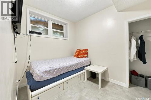 1709 2Nd Avenue N, Saskatoon, SK - Indoor Photo Showing Bedroom
