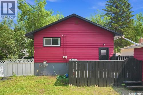 1709 2Nd Avenue N, Saskatoon, SK - Outdoor With Exterior