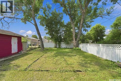 1709 2Nd Avenue N, Saskatoon, SK - Outdoor