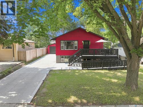 1709 2Nd Avenue N, Saskatoon, SK - Outdoor