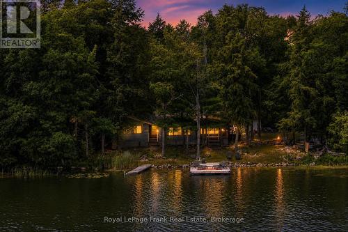442 ISLAND 7 STONEY LAKE  Douro-Dummer, ON K0L 2H0