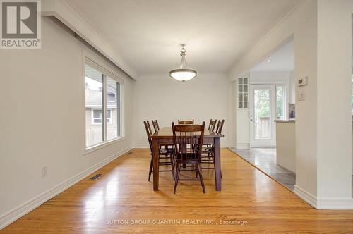 3456 Riverspray Crescent, Mississauga, ON - Indoor Photo Showing Dining Room