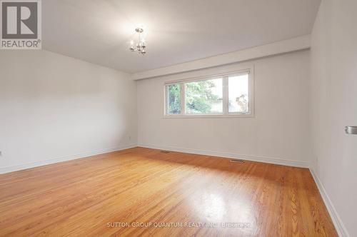 3456 Riverspray Crescent, Mississauga, ON - Indoor Photo Showing Other Room