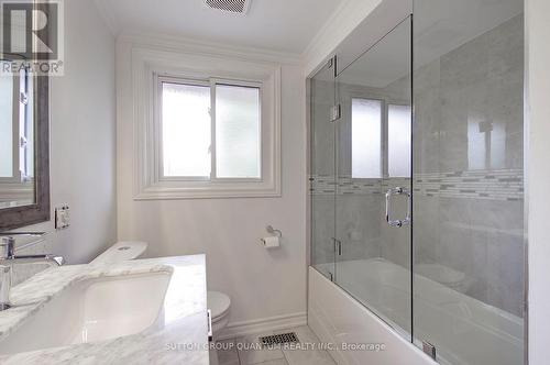 3456 Riverspray Crescent, Mississauga, ON - Indoor Photo Showing Bathroom