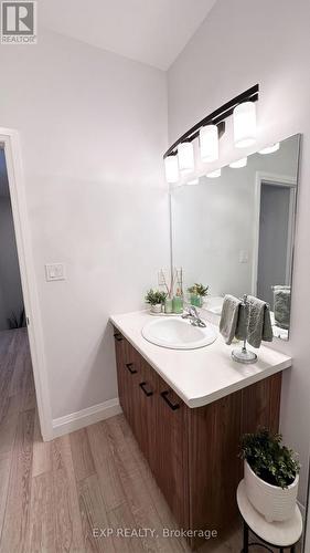 6 Evylean Court, St. Thomas, ON - Indoor Photo Showing Bathroom